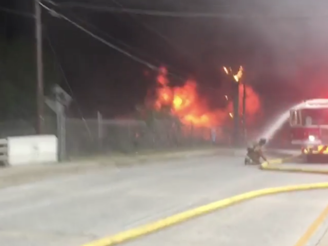 Interstate overpass collapses in massive Atlanta fire Interstate overpass collapses in massive Atlanta fire